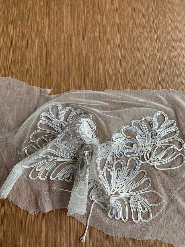 女士前胸裁片绣晚礼服面料